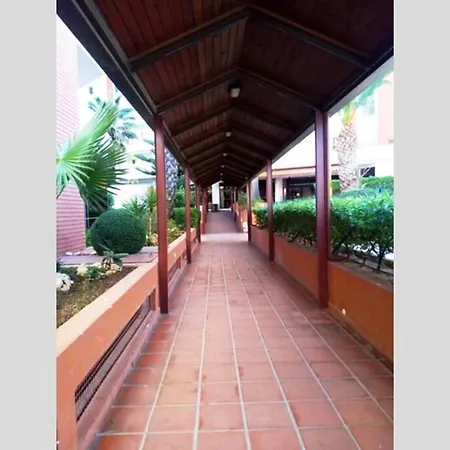 Lejlighed One Bedroom At 300 M Away From The Beach With View Furnished Balcony And Wifi Portimão