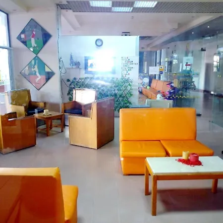 Lejlighed One Bedroom At 300 M Away From The Beach With View Furnished Balcony And Wifi *