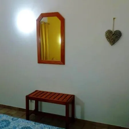 Lejlighed One Bedroom At 300 M Away From The Beach With View Furnished Balcony And Wifi *