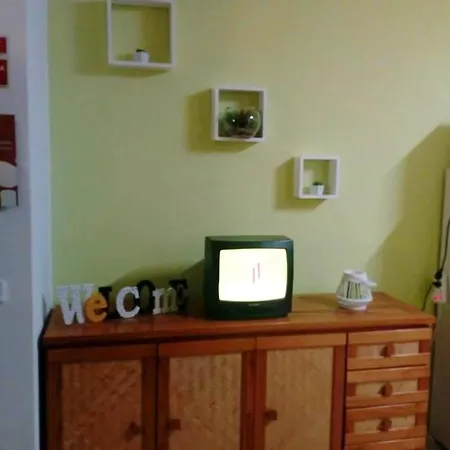 Lejlighed One Bedroom At 300 M Away From The Beach With View Furnished Balcony And Wifi