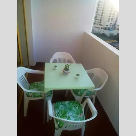 Lejlighed One Bedroom At 300 M Away From The Beach With View Furnished Balcony And Wifi Portimão